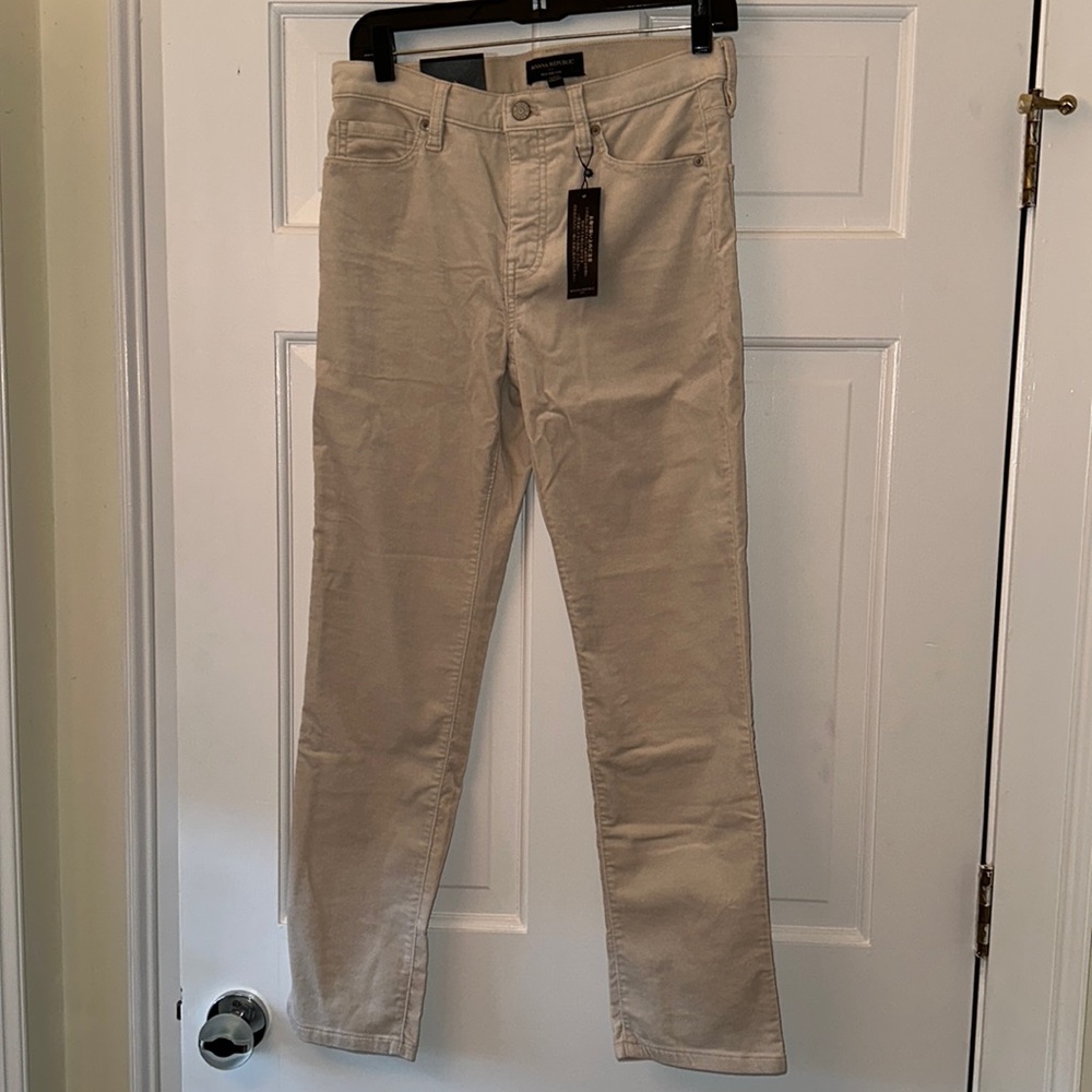 High Rise Slim fit velvet pants
